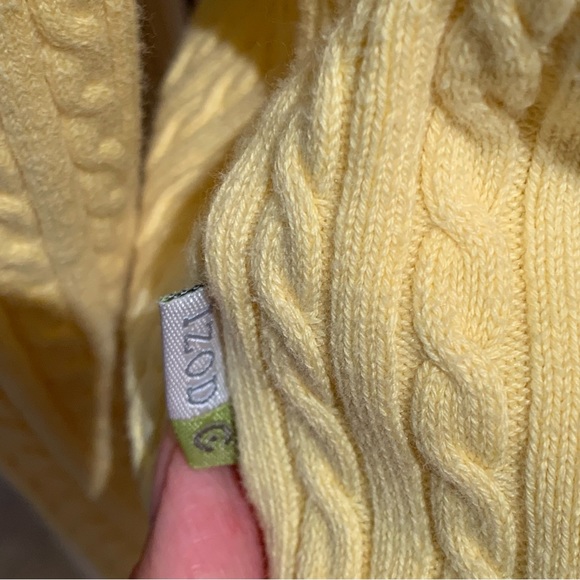 IZOD -FLEX. Canary yellow cable knit sweater w/90th PGA championship log… - Picture 5 of 12